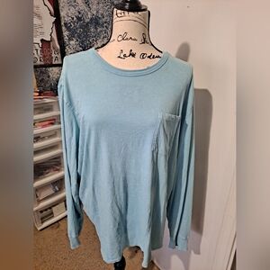 Old Navy long sleeve tshirt
